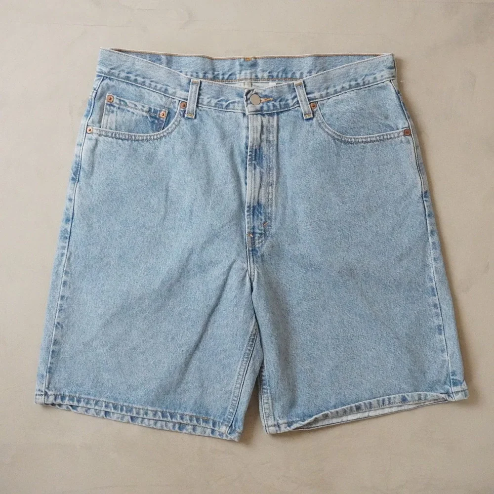 Vintage Levis 550 Relaxed Fit Shorts W36 Mens Light Wash Denim Stonewash 90s